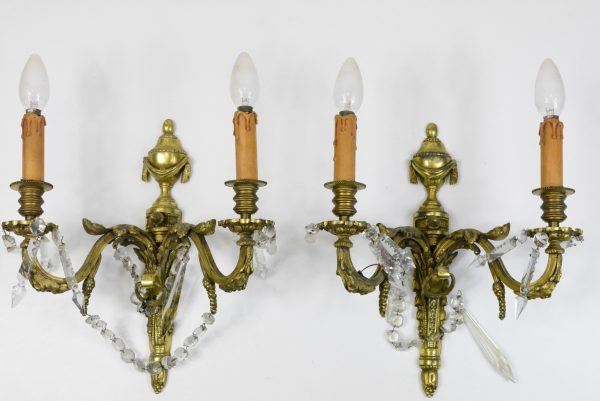 Antikvariniai krištolu dekoruoti šviestuvai 19 a. pab.