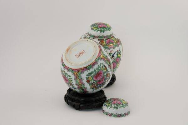 Moliūgo formos Kiniškos porceliano vazelės