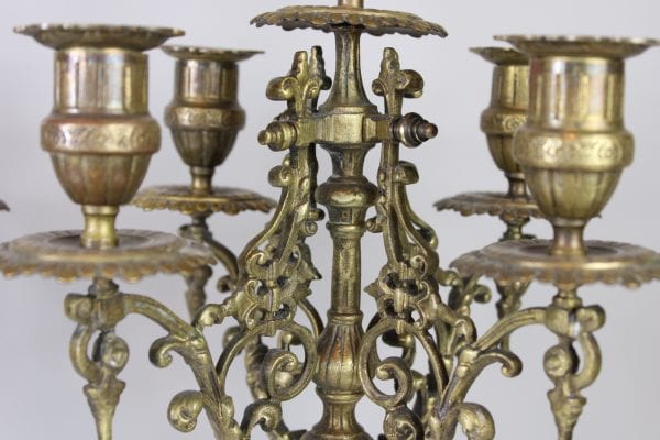 Louis XVI stiliaus žalvarinių žvakidžių pora