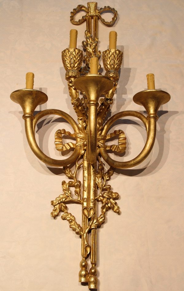 Liudviko XVI-ojo stiliaus sieniniai šviestuvai 20 a. pab.