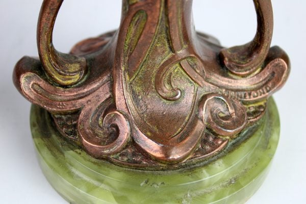 Art Nouveau stiliaus vazų pora
