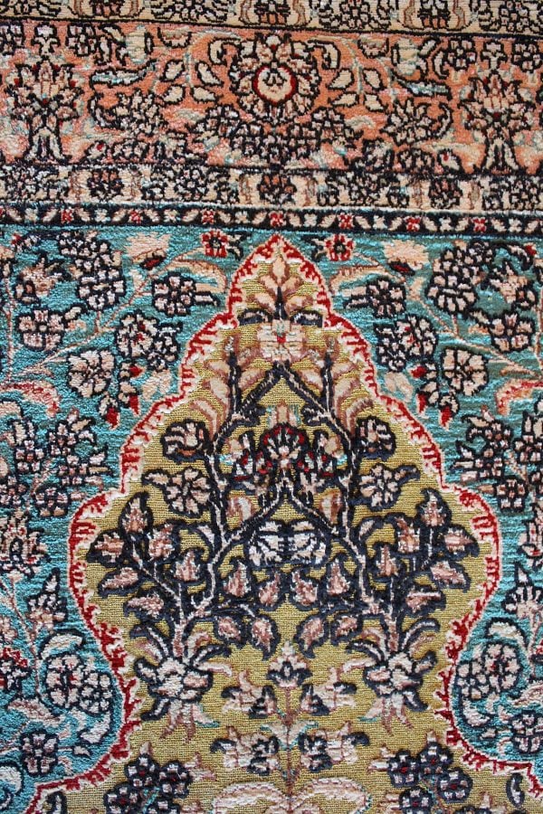 Rankų darbo šilkinis kilimas Hereke 92 x 61