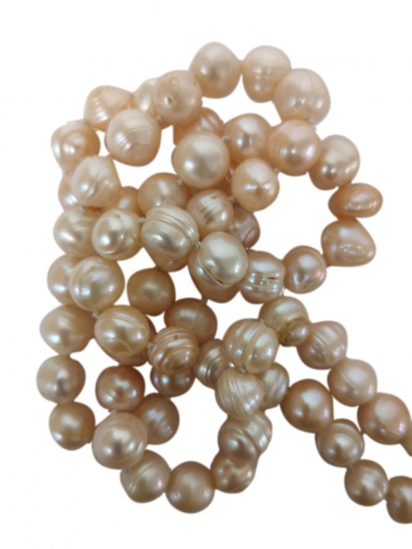Barokinių perlų vėrinys