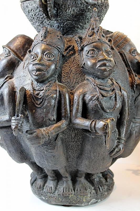 Bronzinė Benino skulptūra