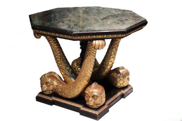 Marmurinis Art Deco stiliaus stalas