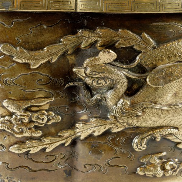 Kiniškas bronzinis gėlių vazonas