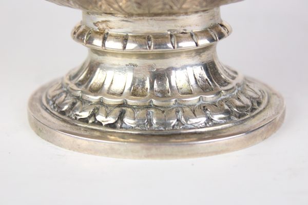Ampyro stiliaus sidabrinis indas