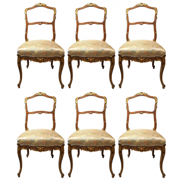 Rococo stiliaus raudonmedžio kėdės