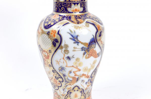 "Kaiser"porcelianinės vazos 20 a. II pusė