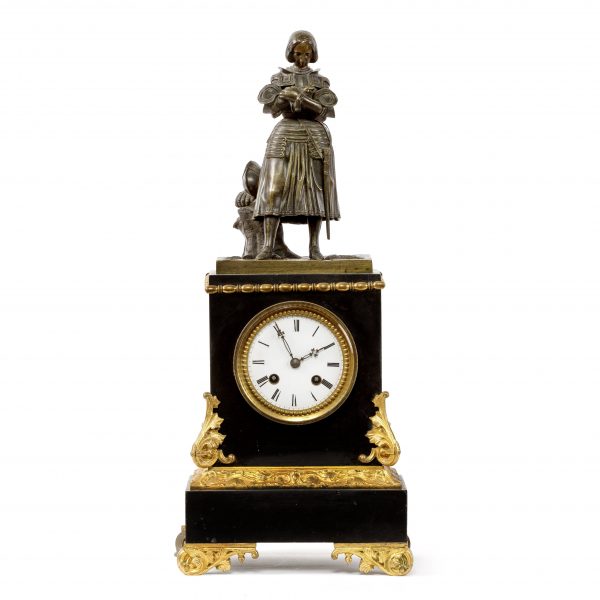 Napoleon III stiliaus laikrodis su Žanos d'Ark skulptūra