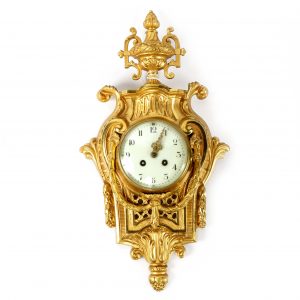 Paauksuotas Liudviko XVI - ojo stiliaus laikrodis