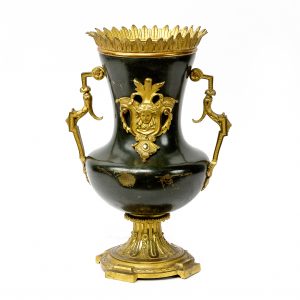 Napoleon III stiliaus bronzinė vaza