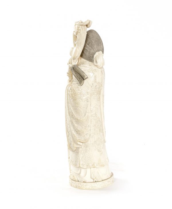 Dramblio kaulo skulptūra “Shoulao”