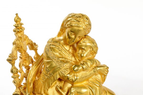 Paauksuota skulptūra "Madona su kūdikiu"