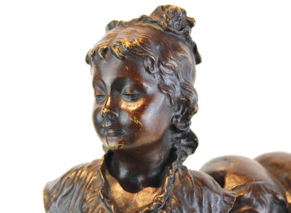 Léon Mignon bronzinė skulptūra "Slėpynės"